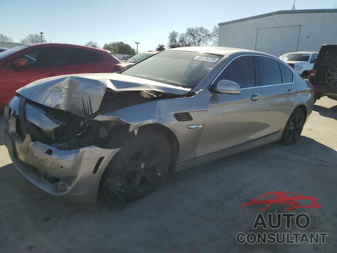 BMW 5 SERIES 2013 - WBAXG5C50DDY34683