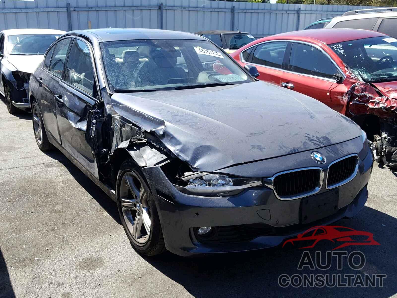 BMW 3 SERIES 2015 - WBA3C1C55FK118265