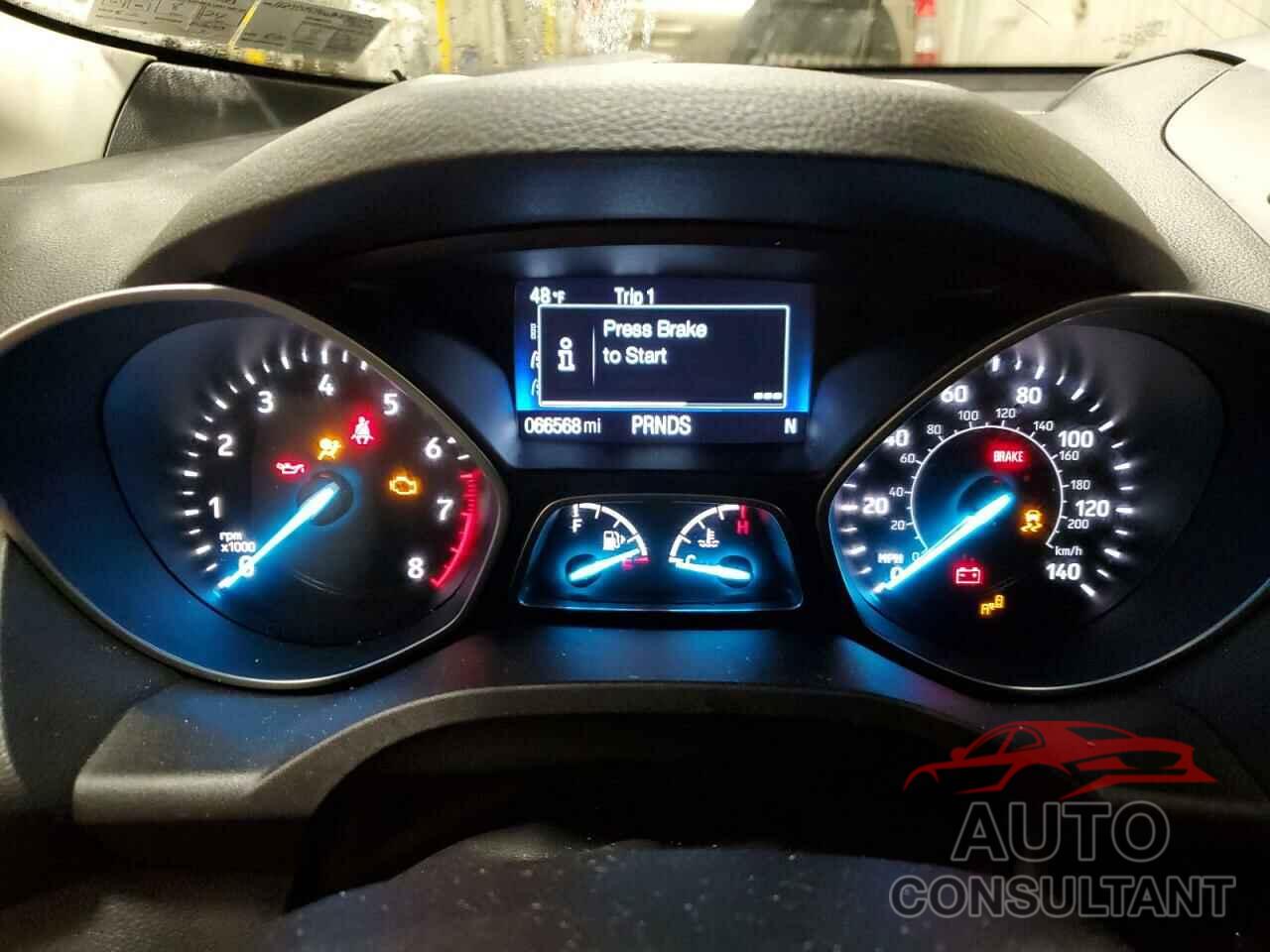 FORD ESCAPE 2017 - 1FMCU9J96HUE83755