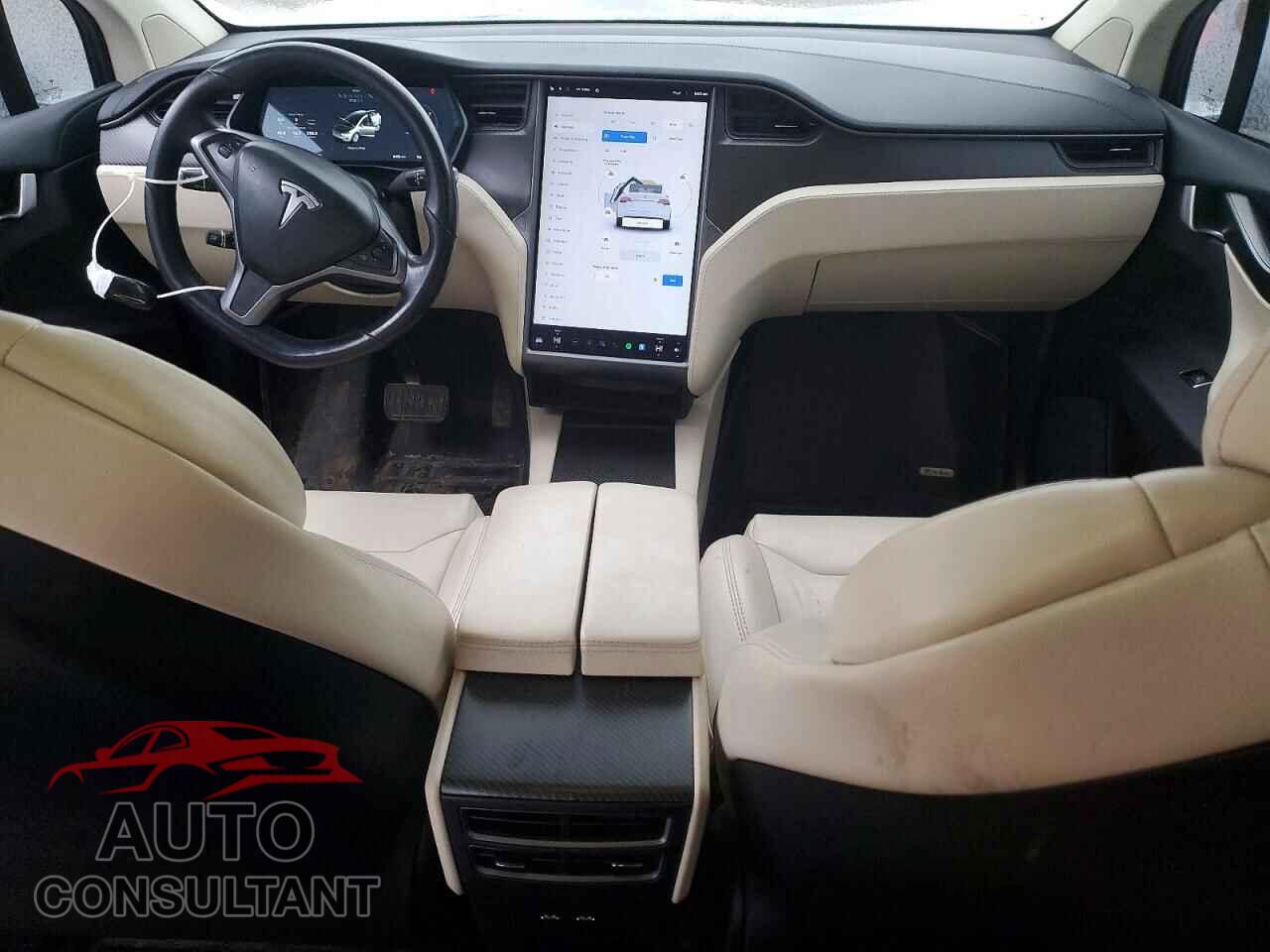 TESLA MODEL X 2018 - 5YJXCDE2XJF099811