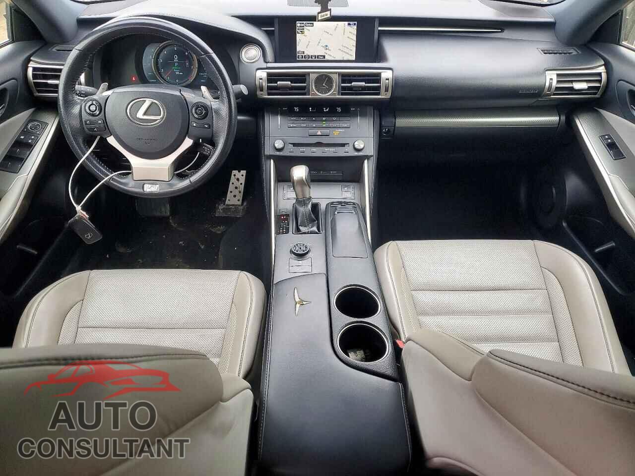 LEXUS IS 2015 - JTHCF1D26F5019921
