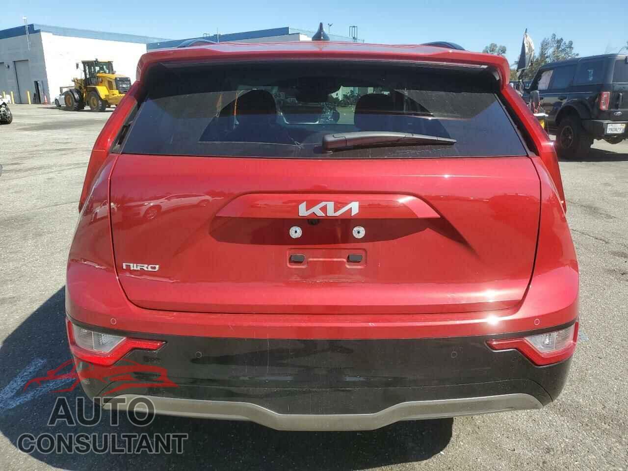 KIA NIRO WIND 2023 - KNDCR3L17P5041912