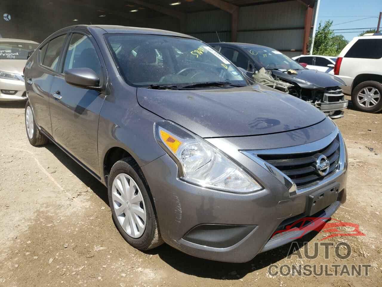 NISSAN VERSA 2019 - 3N1CN7AP0KL851582