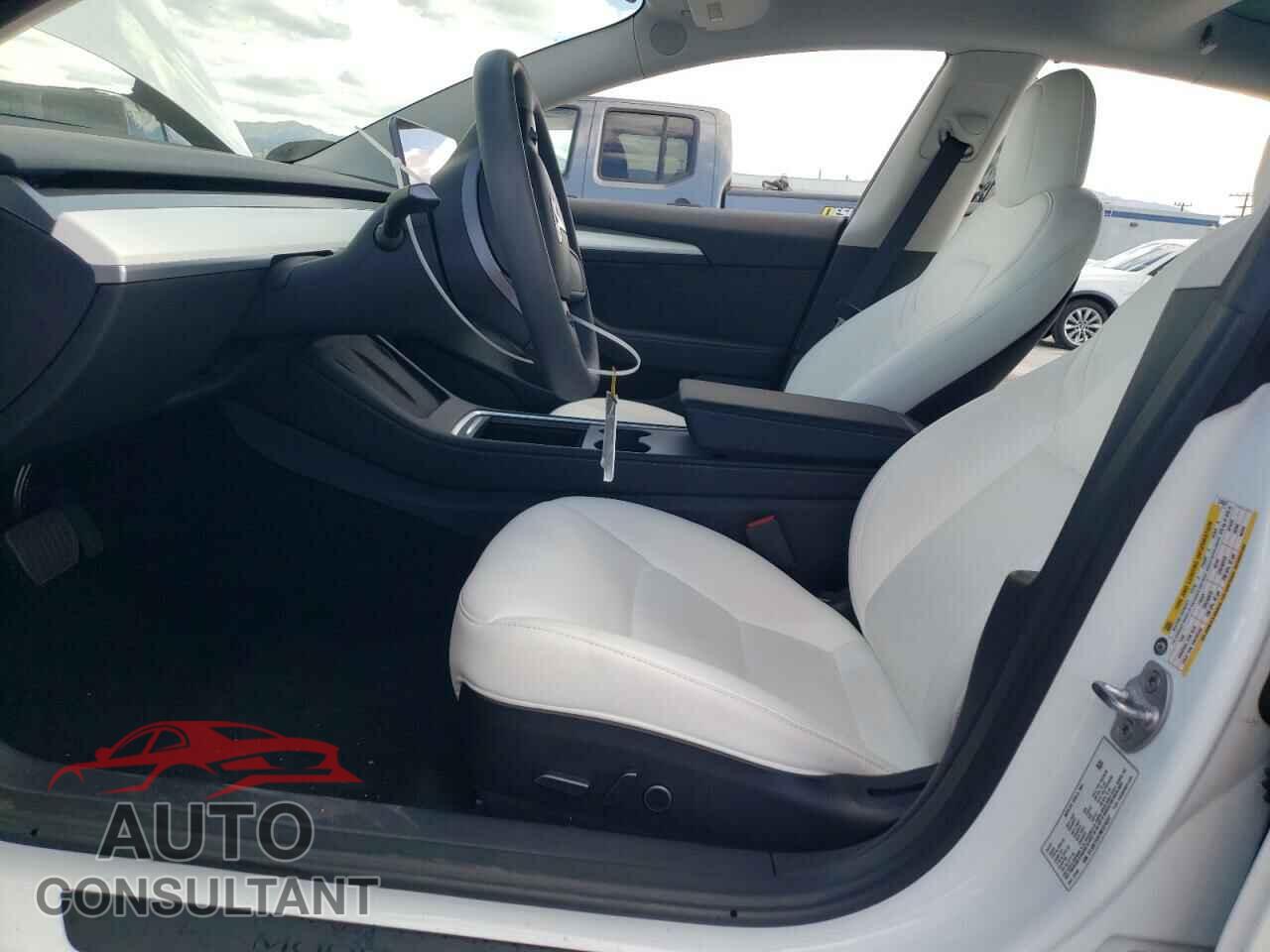 TESLA MODEL 3 2022 - 5YJ3E1EA7NF374247