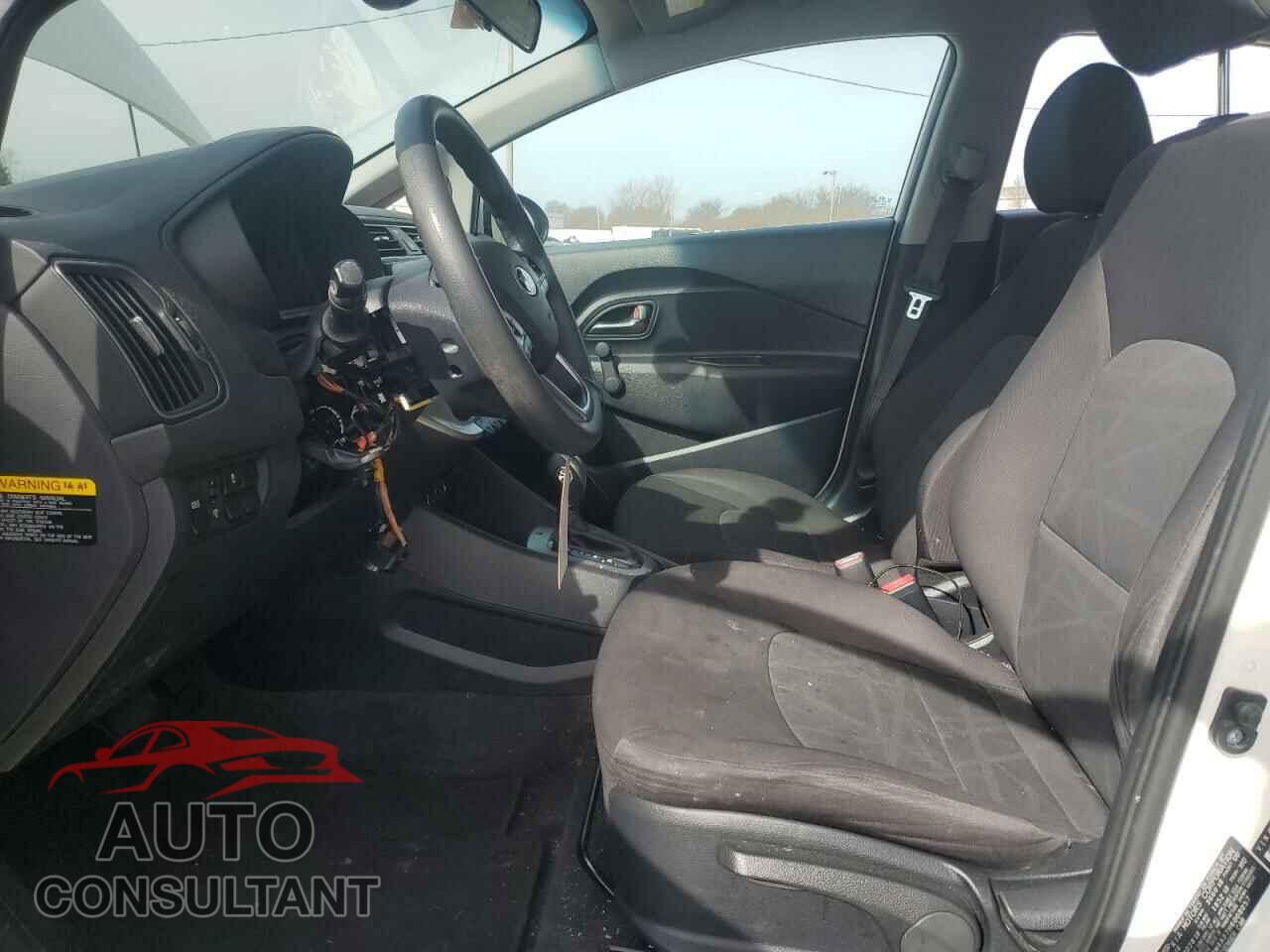 KIA RIO 2017 - KNADM4A37H6008057