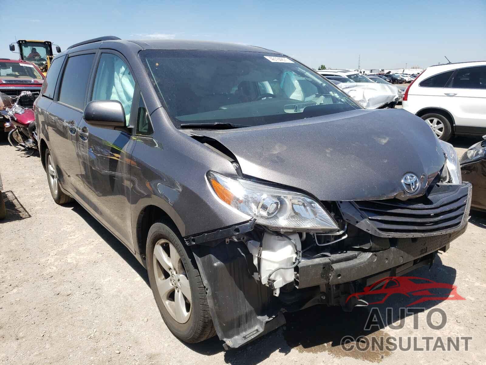 TOYOTA SIENNA 2016 - 5TDKK3DC6GS749322