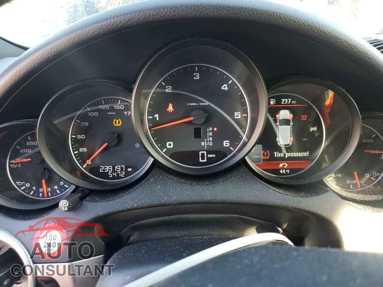 PORSCHE CAYENNE 2013 - WP1AF2A26DLA38396