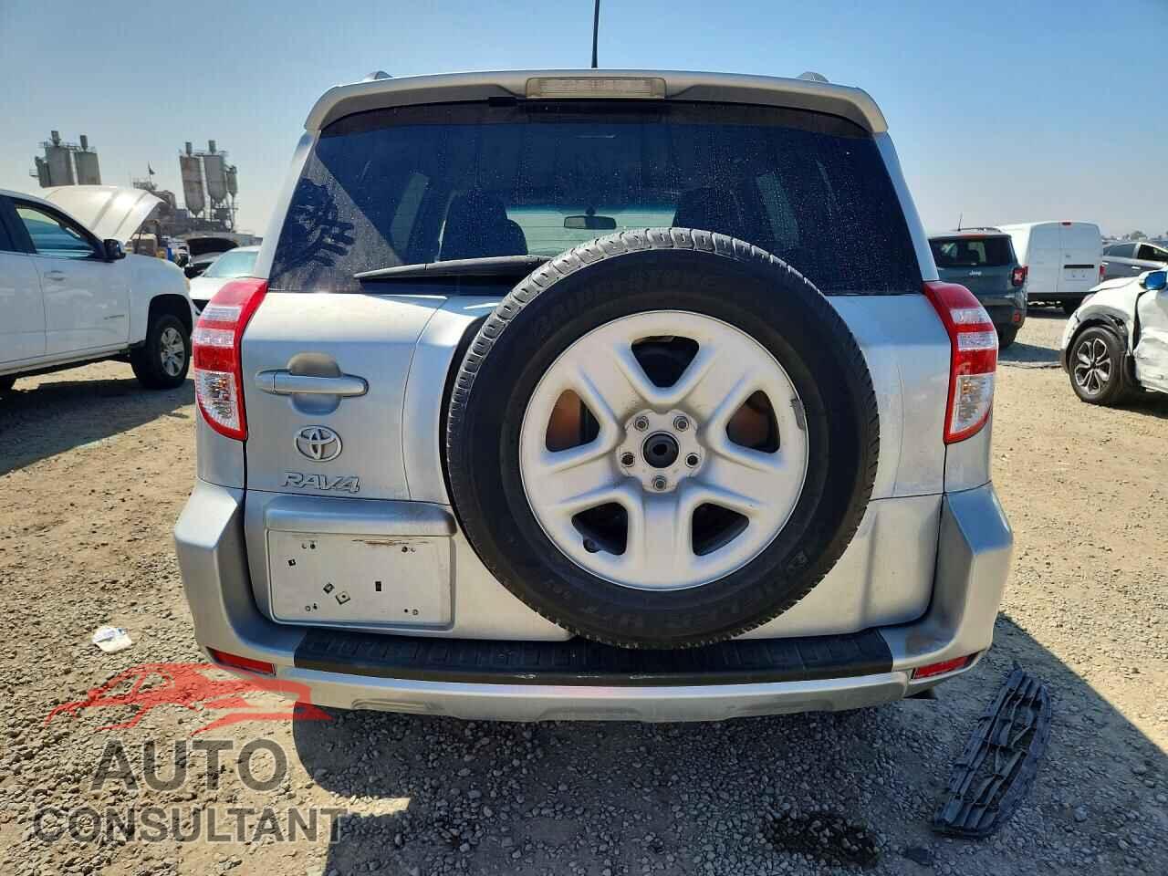 TOYOTA RAV4 2012 - 2T3ZF4DV1CW115113