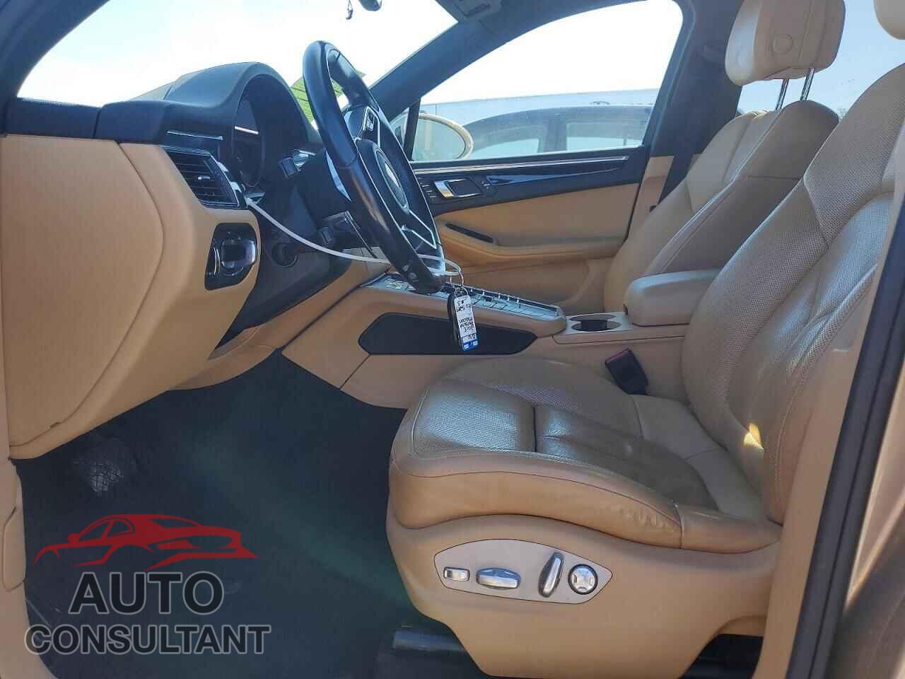 PORSCHE MACAN 2018 - WP1AA2A51JLB01232