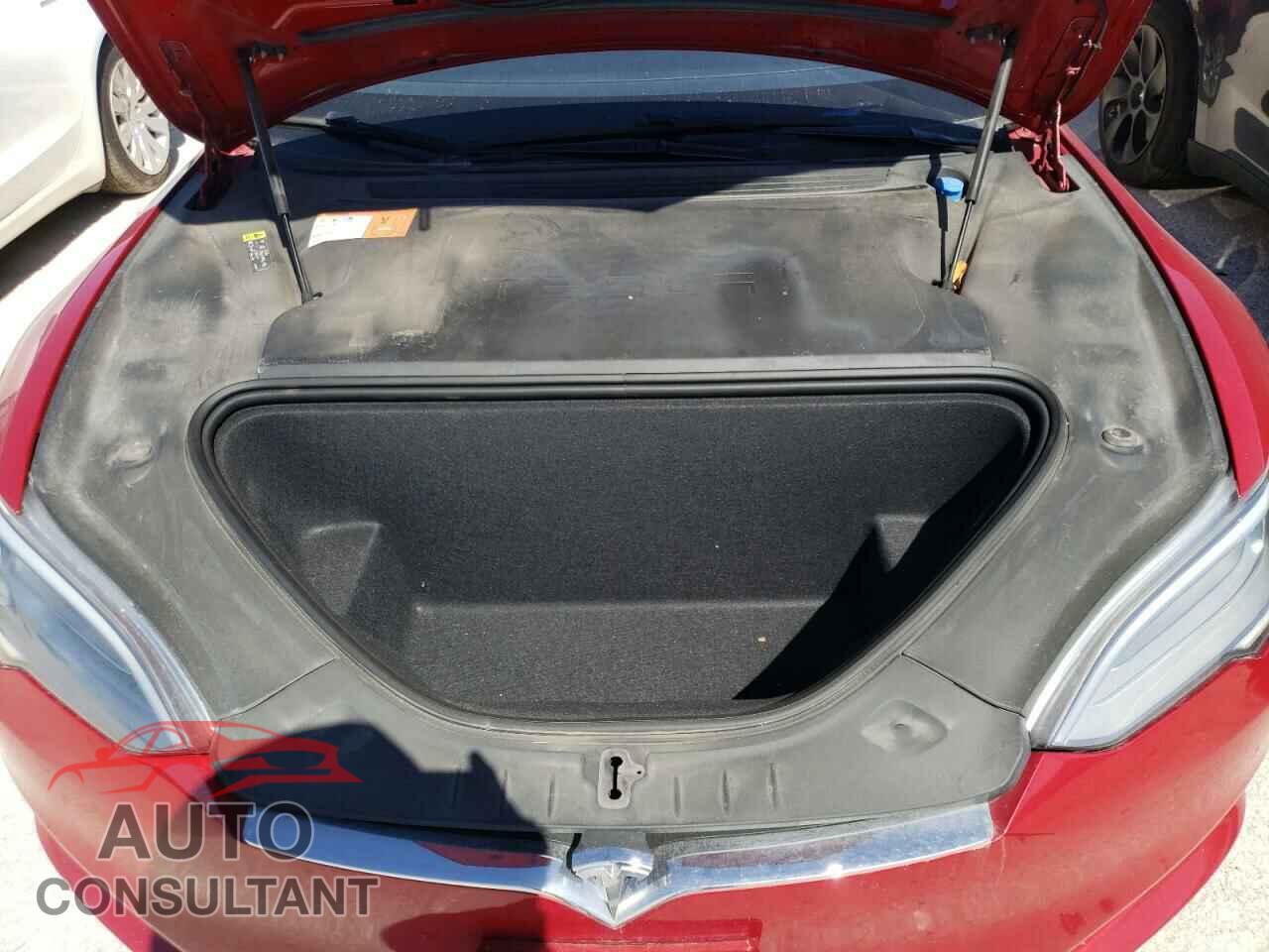 TESLA MODEL S 2017 - 5YJSA1E10HF215145