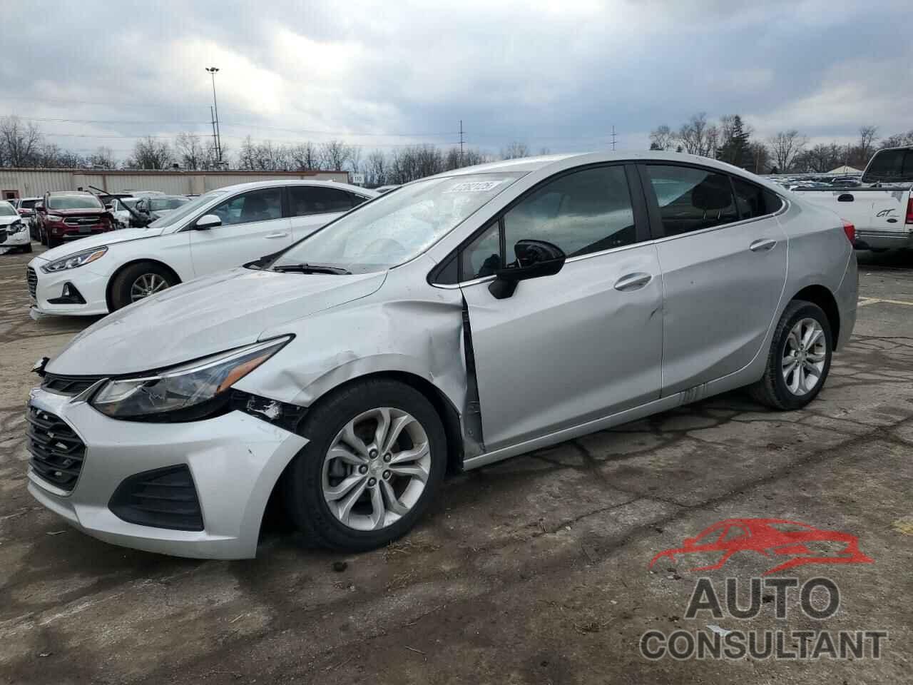 CHEVROLET CRUZE 2019 - 1G1BE5SM8K7114984