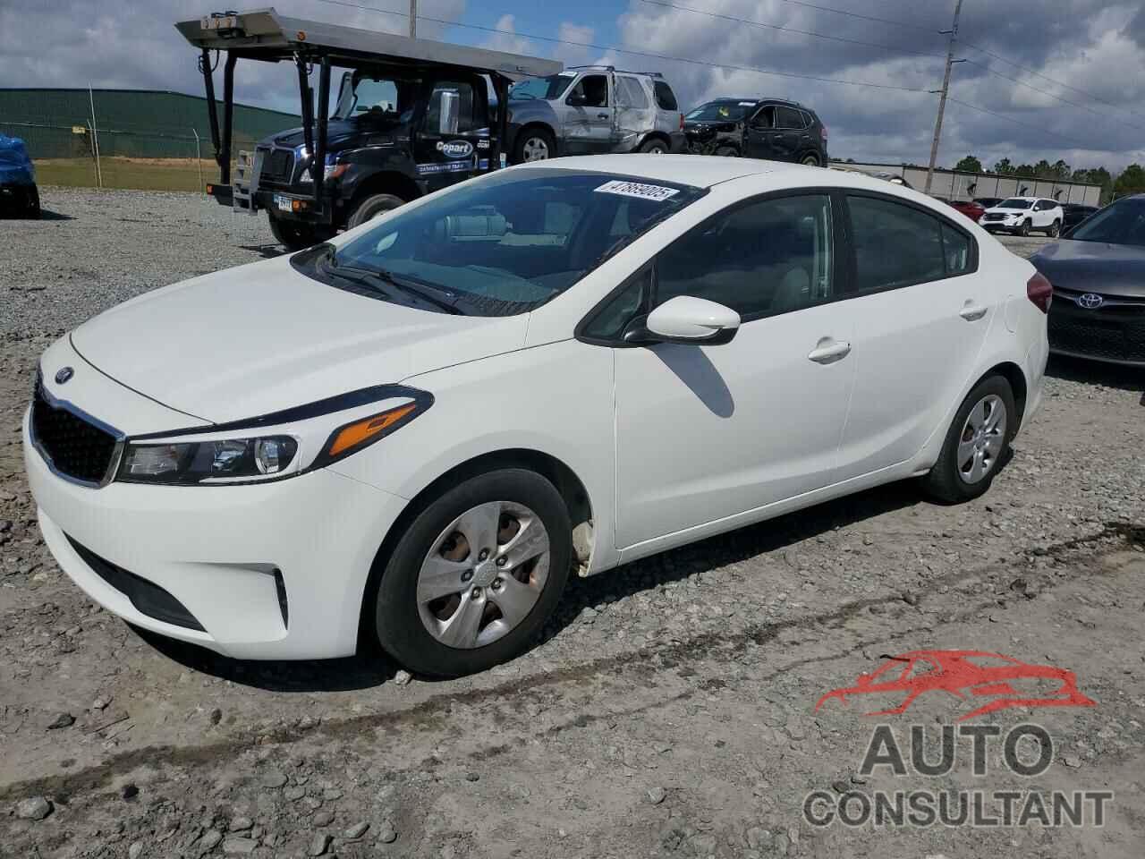 KIA FORTE 2018 - 3KPFK4A76JE268048