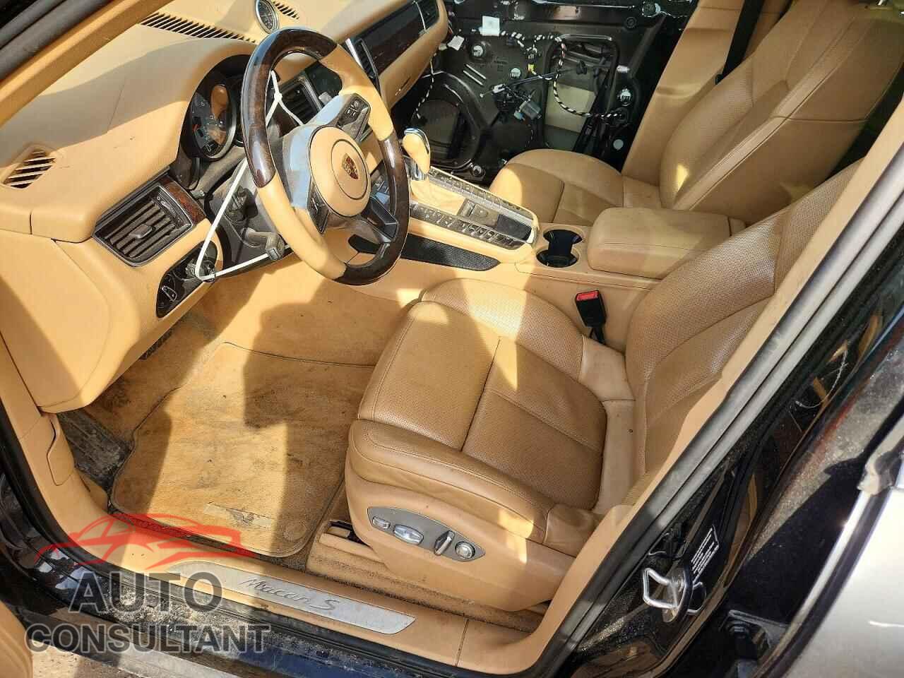 PORSCHE MACAN 2015 - WP1AB2A59FLB50375