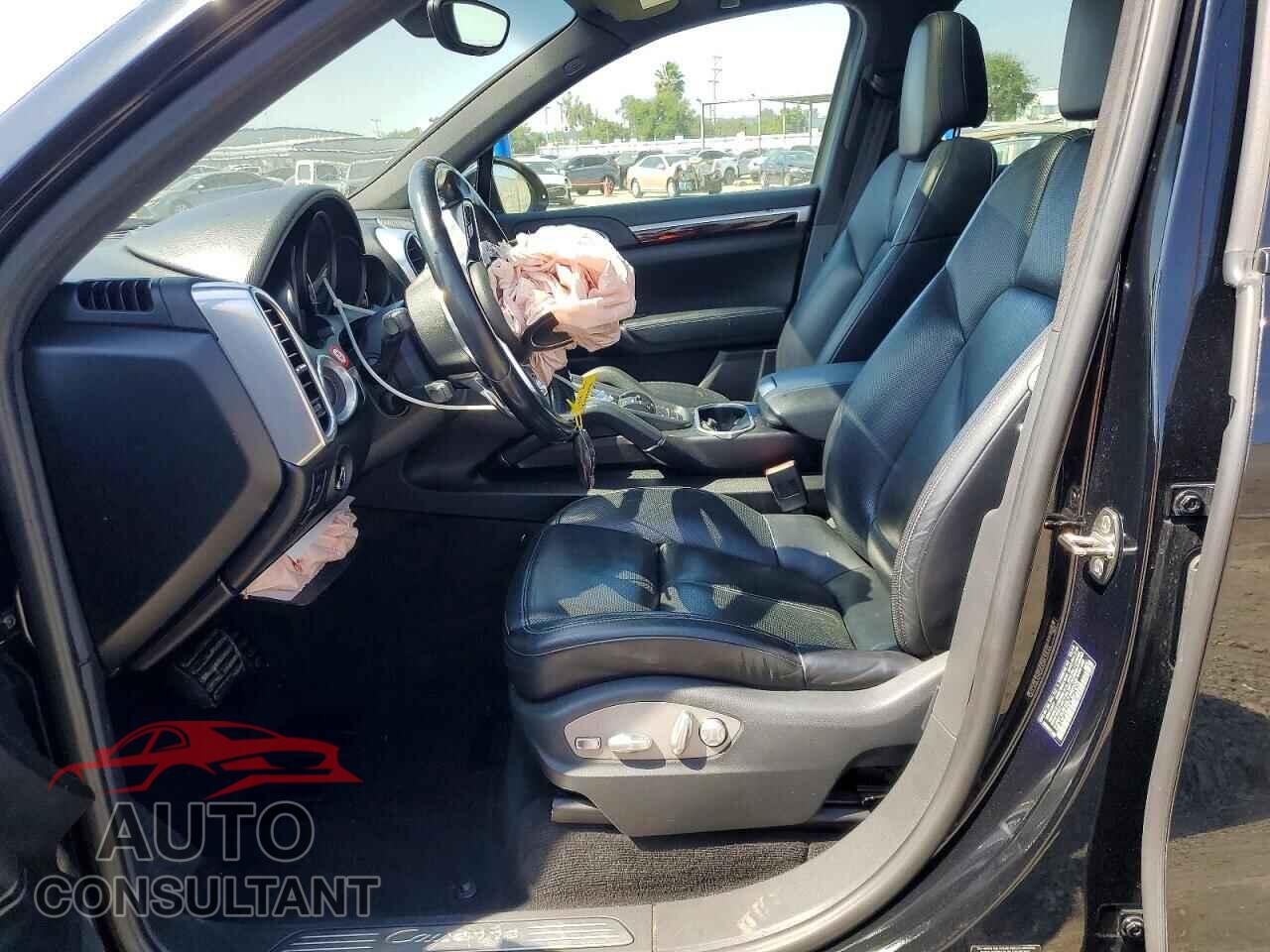 PORSCHE CAYENNE 2015 - WP1AF2A2XFLA41935