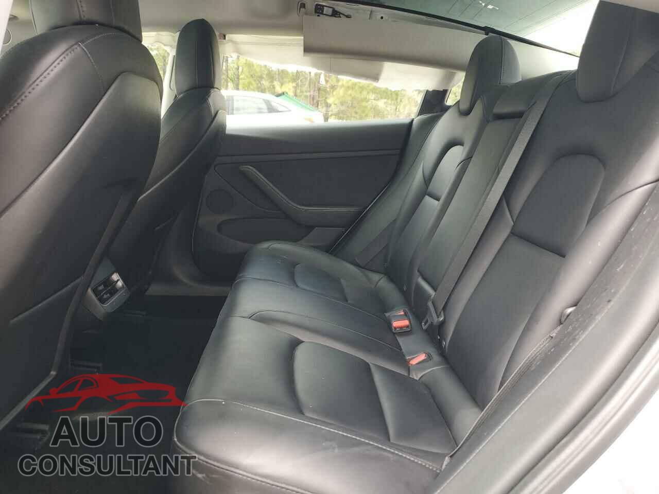 TESLA MODEL 3 2021 - 5YJ3E1EA4MF100258