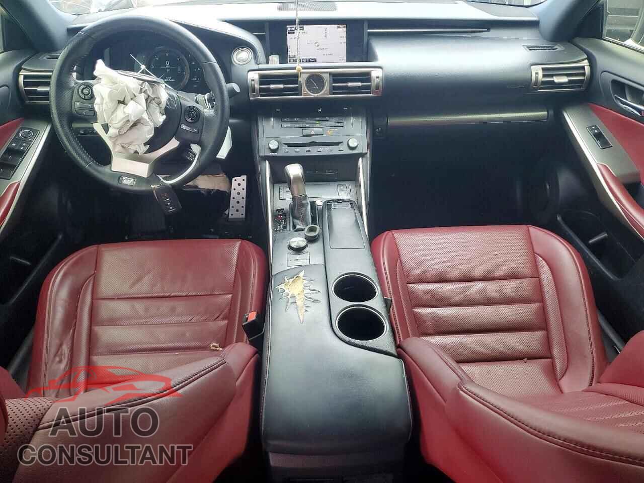 LEXUS IS 2015 - JTHBE1D25F5017253