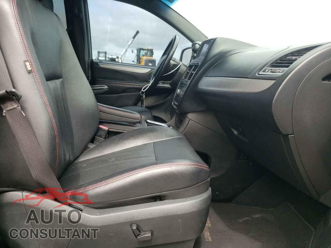 DODGE GRAND CARA 2017 - 2C4RDGEG4HR573205