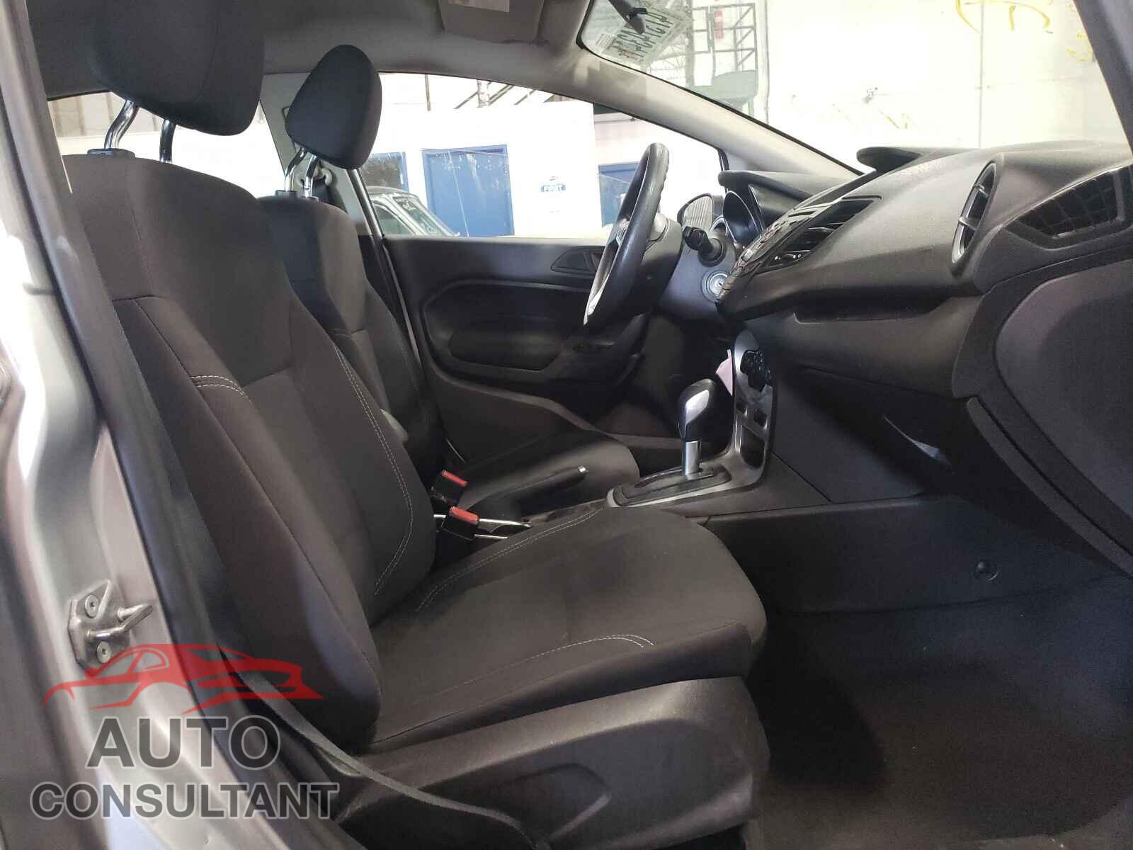 FORD FIESTA 2017 - 3FADP4BJ7HM138384