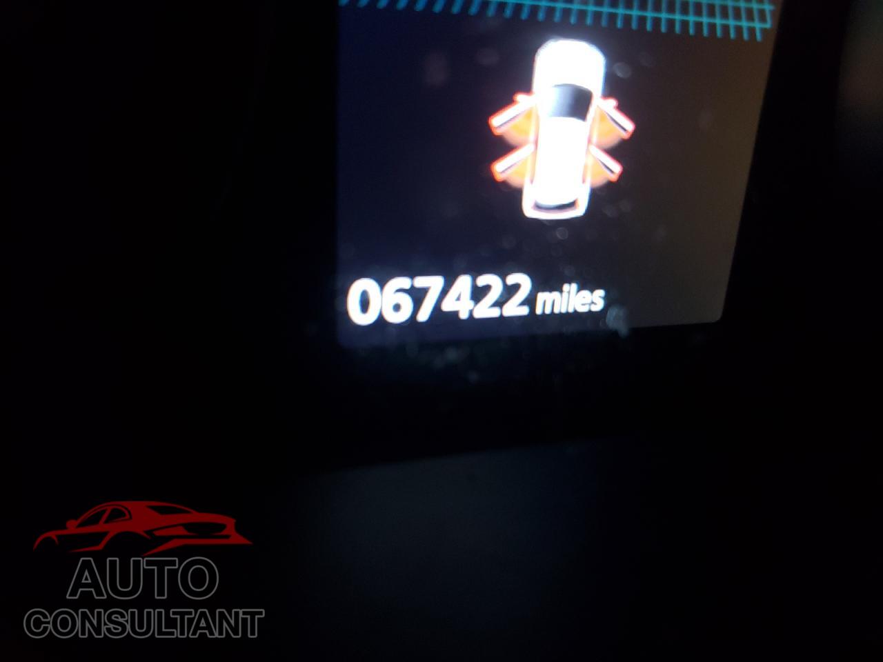 MITSUBISHI ECLIPSE 2018 - JA4AT5AAXJZ061587