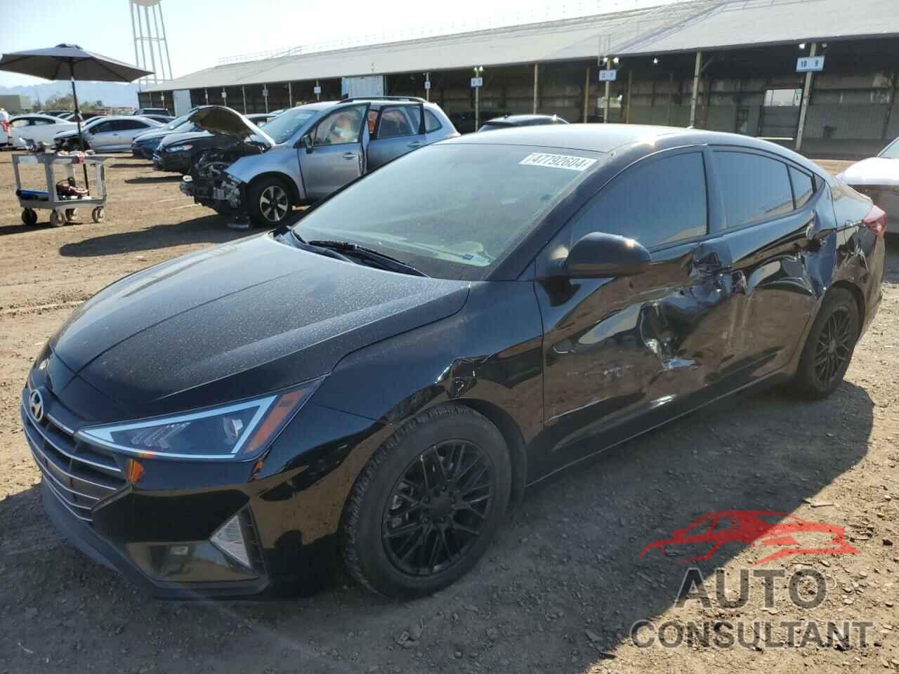 HYUNDAI ELANTRA 2019 - 5NPD84LF2KH413609