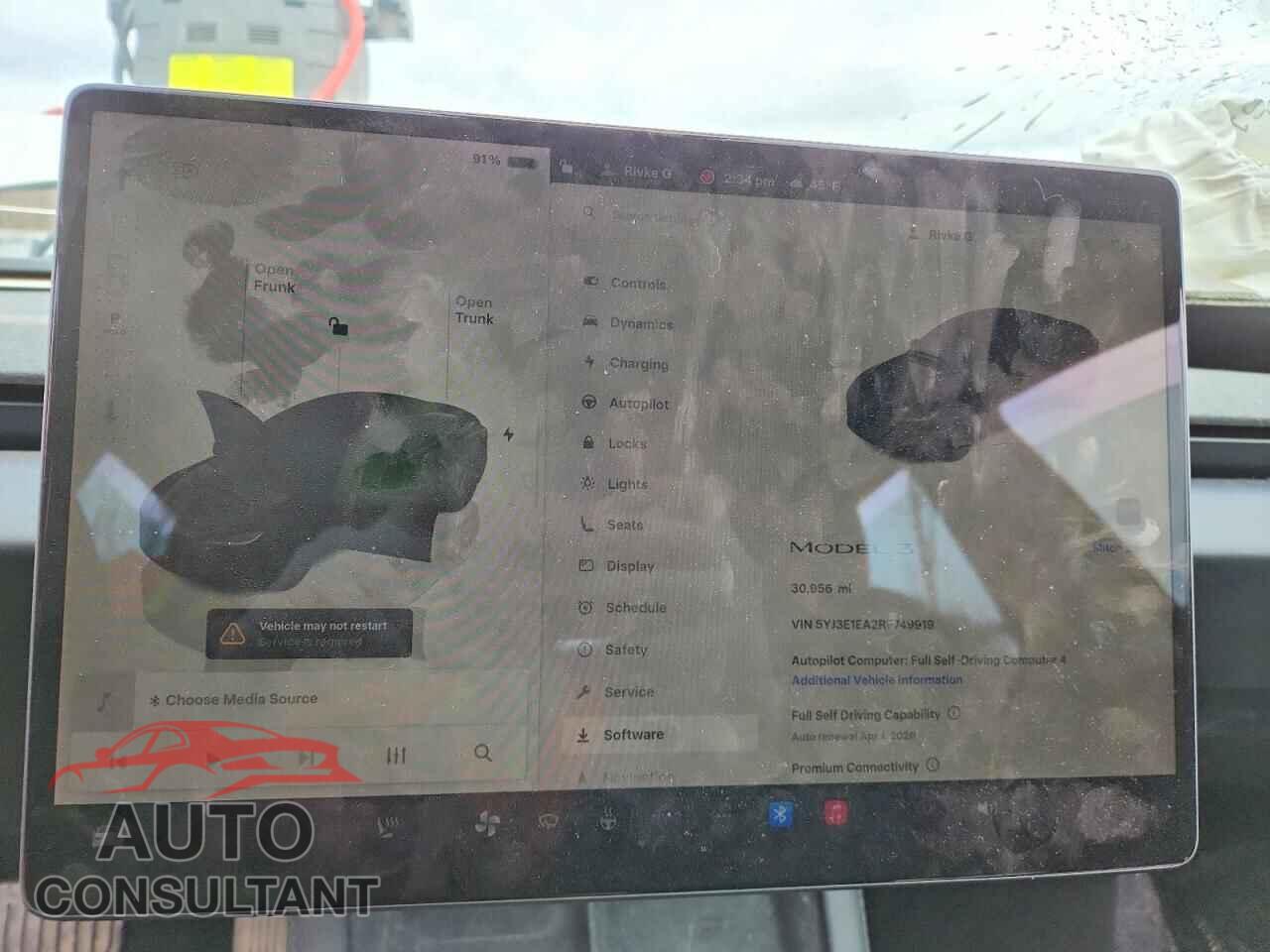 TESLA MODEL 3 2024 - 5YJ3E1EA2RF749919
