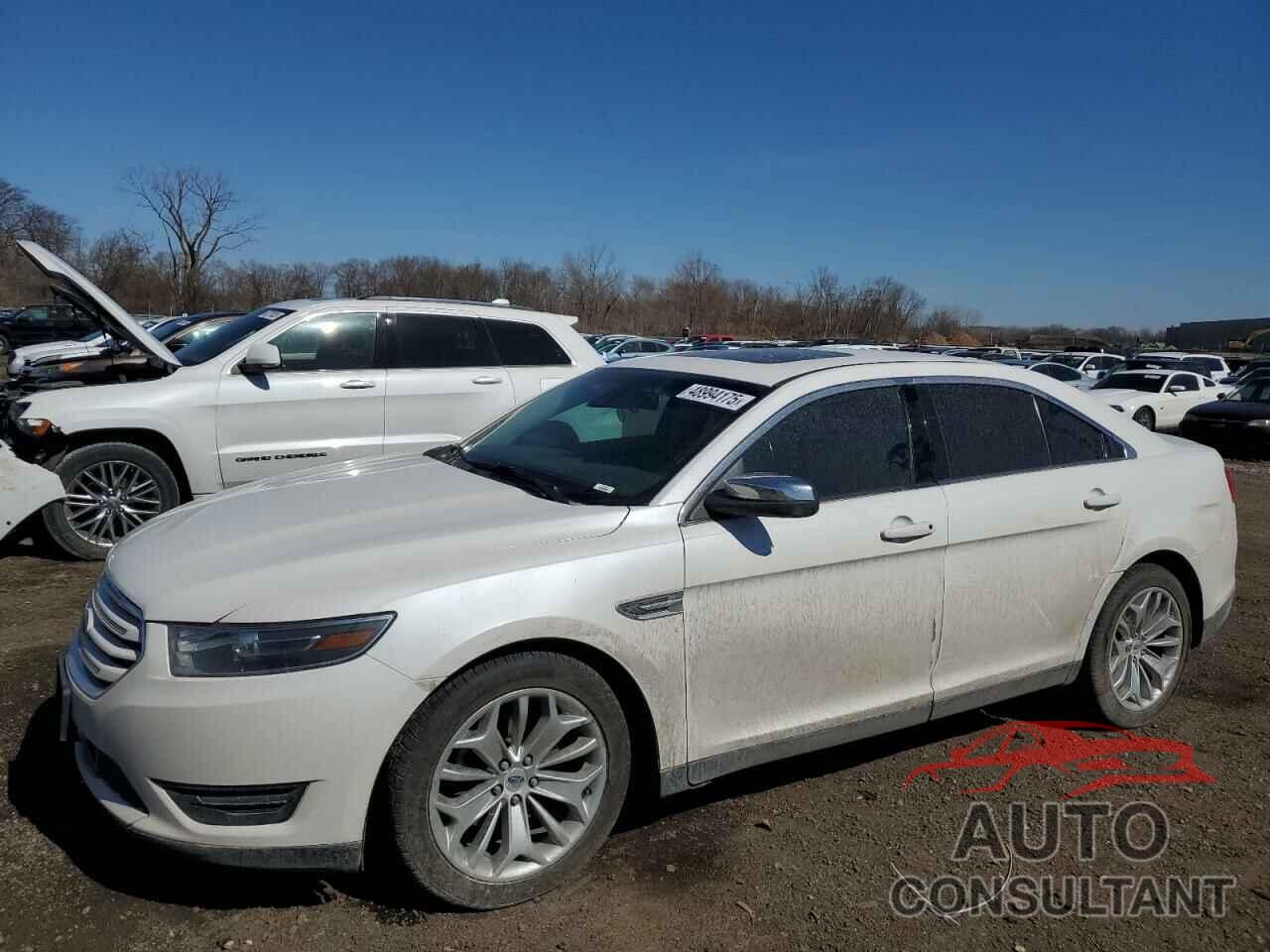 FORD TAURUS 2019 - 1FAHP2F89KG118104