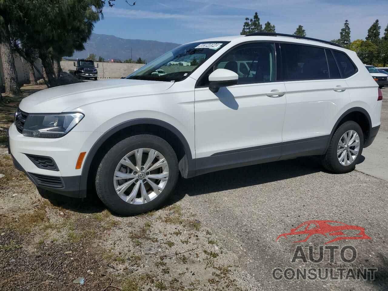 VOLKSWAGEN TIGUAN 2019 - 3VV1B7AX6KM194635