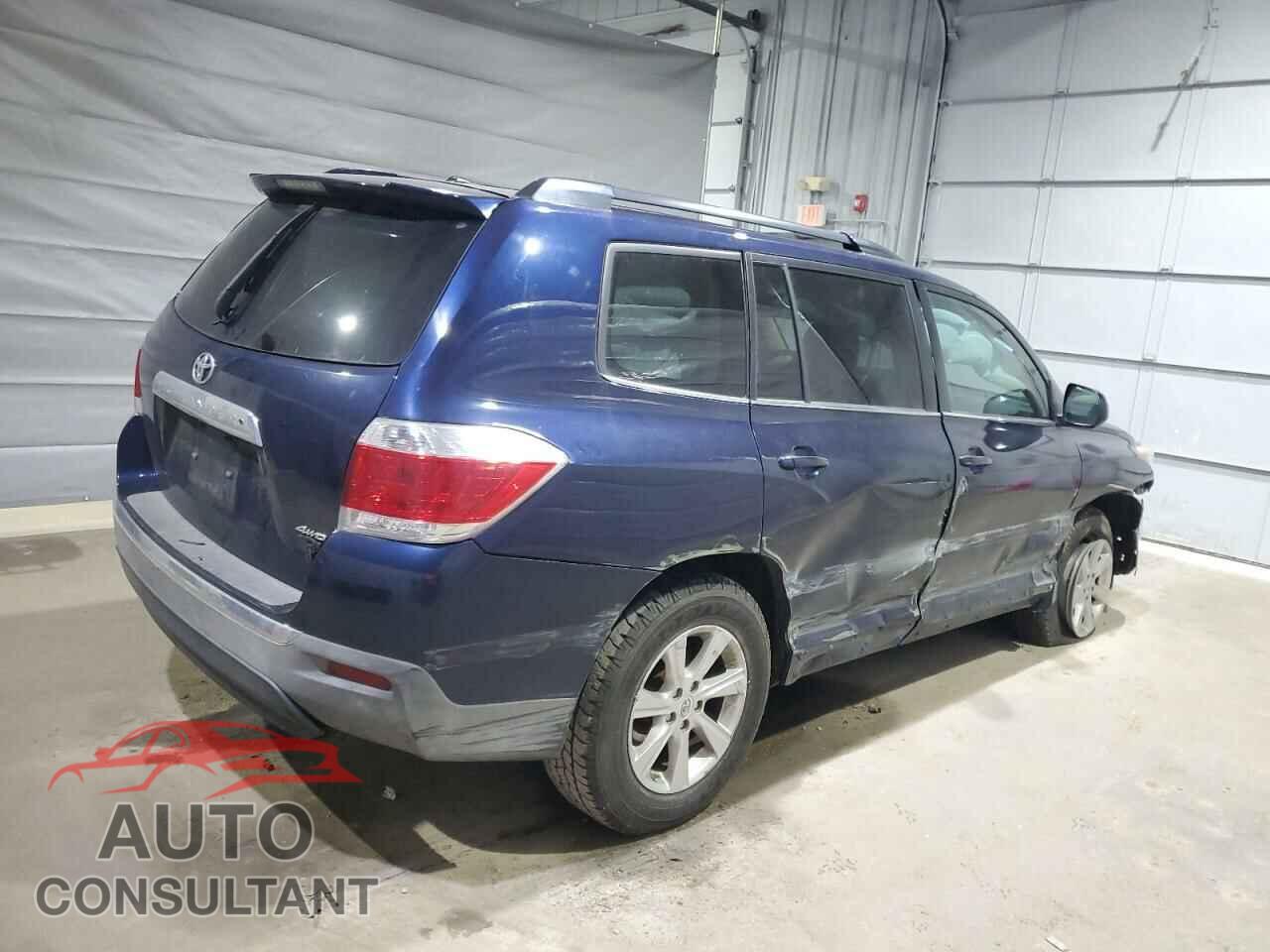 TOYOTA HIGHLANDER 2011 - 5TDBK3EH0BS064400