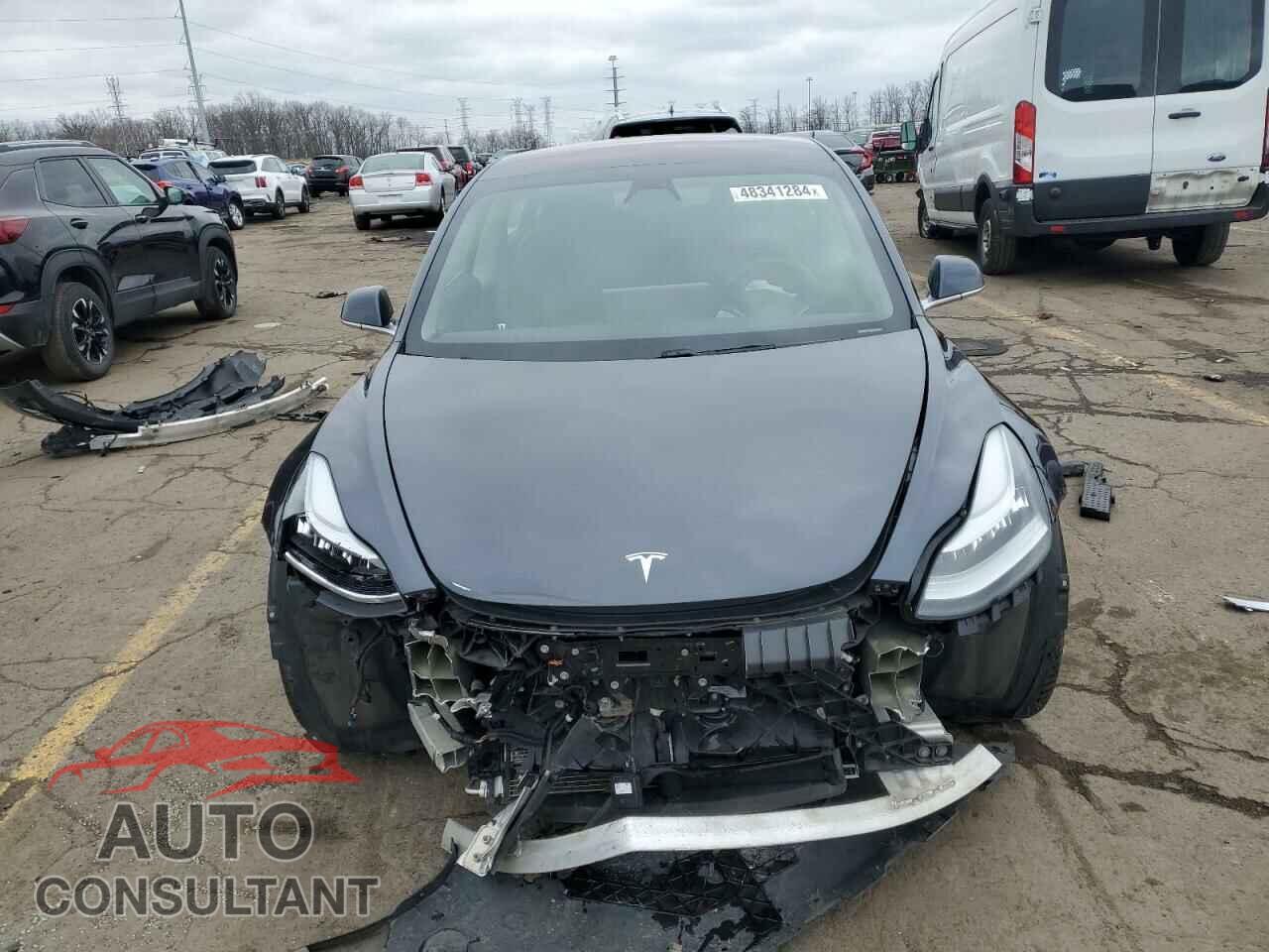 TESLA MODEL 3 2018 - 5YJ3E1EB3JF094134