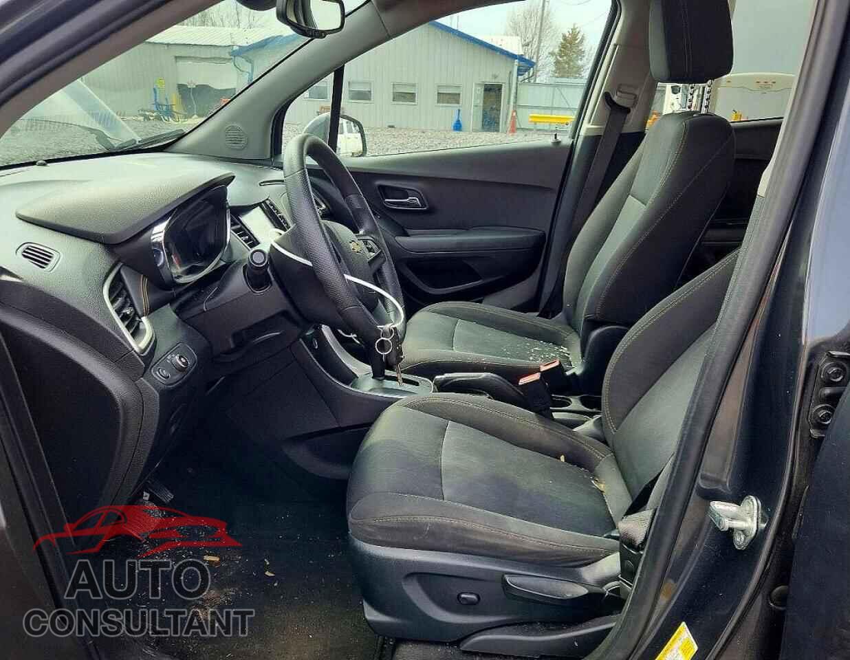 CHEVROLET TRAX 2017 - 3GNCJLSB3HL186181