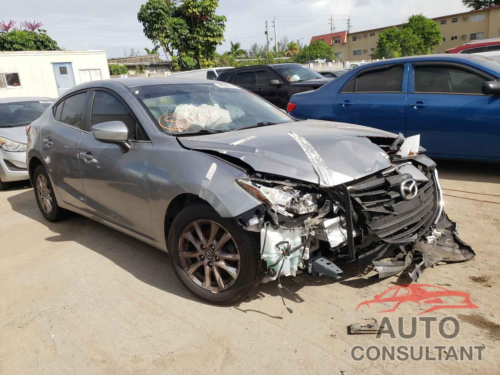 MAZDA 3 2016 - JM1BM1U73G1329595