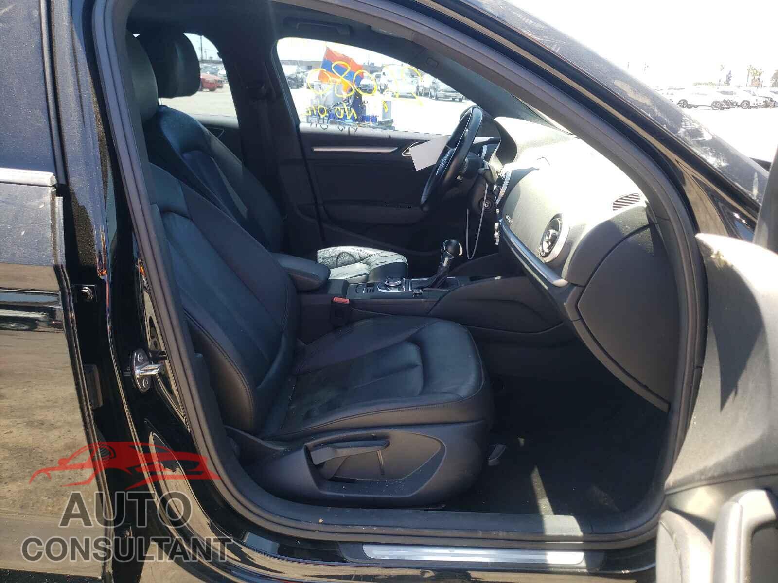 AUDI A3 2017 - WAUB8GFF6H1032976
