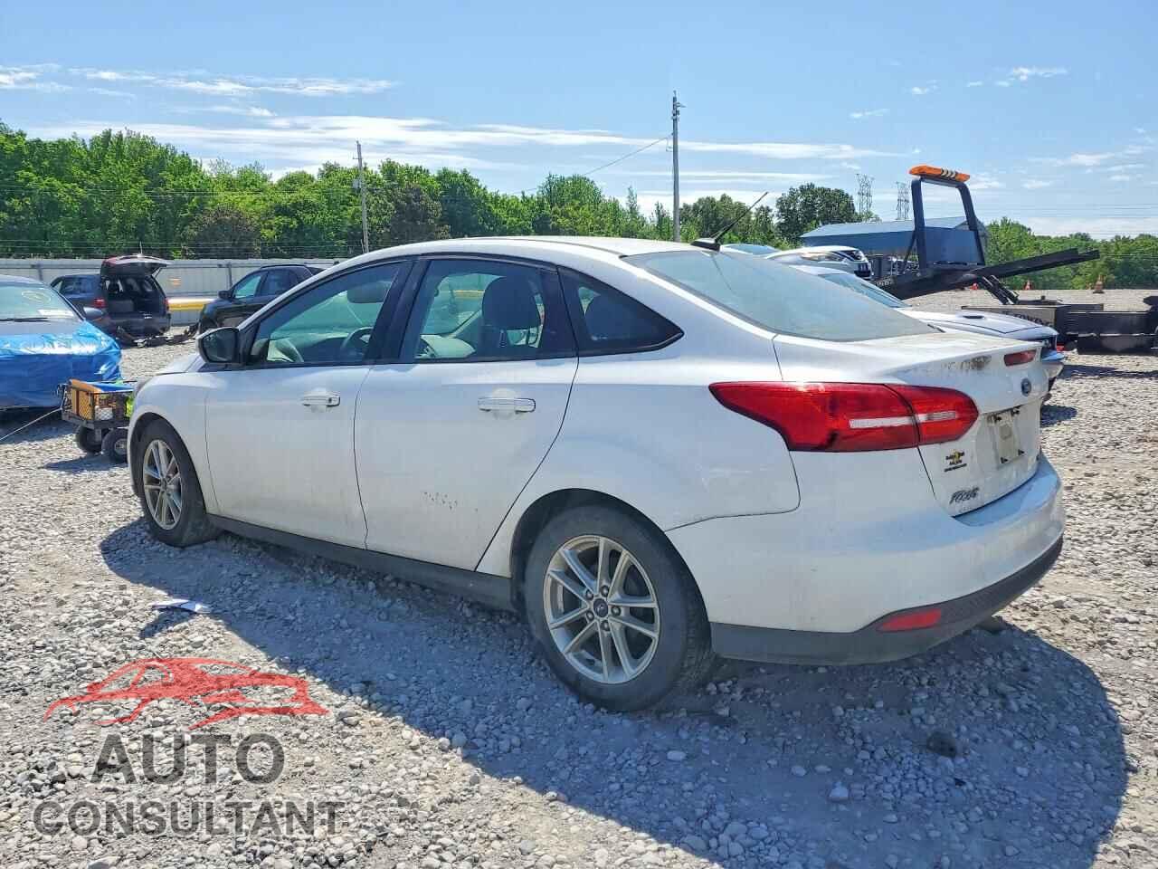 FORD FOCUS 2017 - 1FADP3F22HL337597