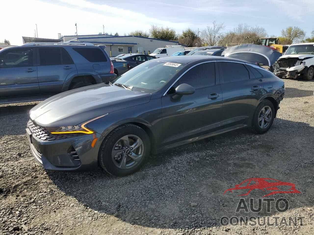 KIA K5 2022 - 5XXG14J21NG114890