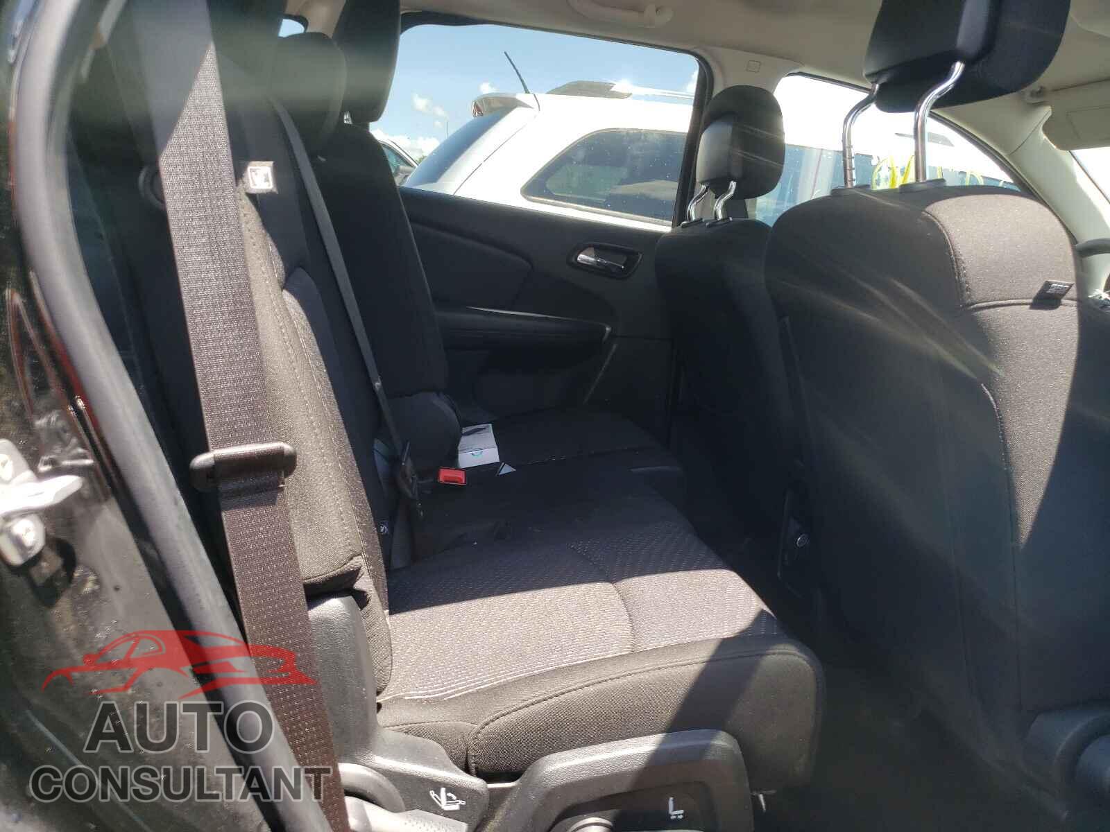 DODGE JOURNEY 2020 - 3C4PDCAB1LT182576