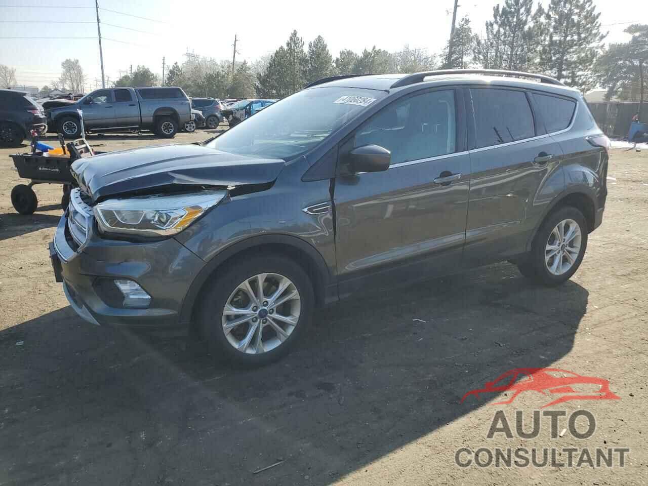 FORD ESCAPE 2017 - 1FMCU9G93HUD76508