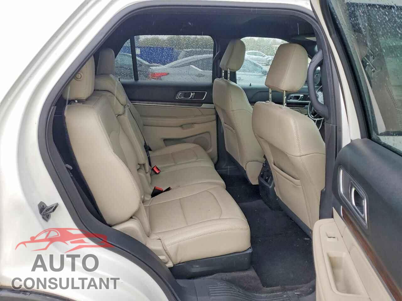 FORD EXPLORER 2018 - 1FM5K7F81JGB84858