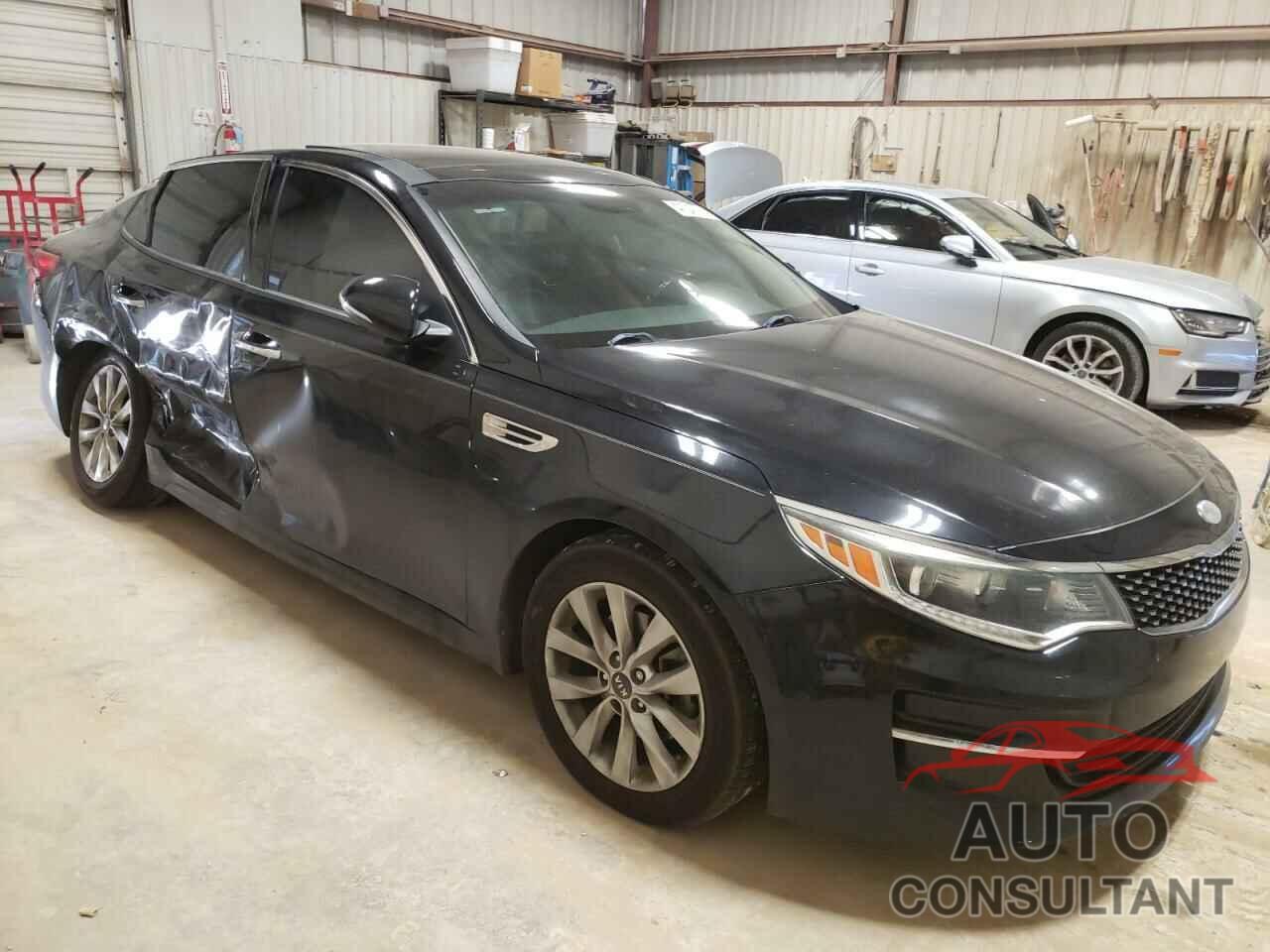 KIA OPTIMA 2018 - 5XXGU4L36JG231484