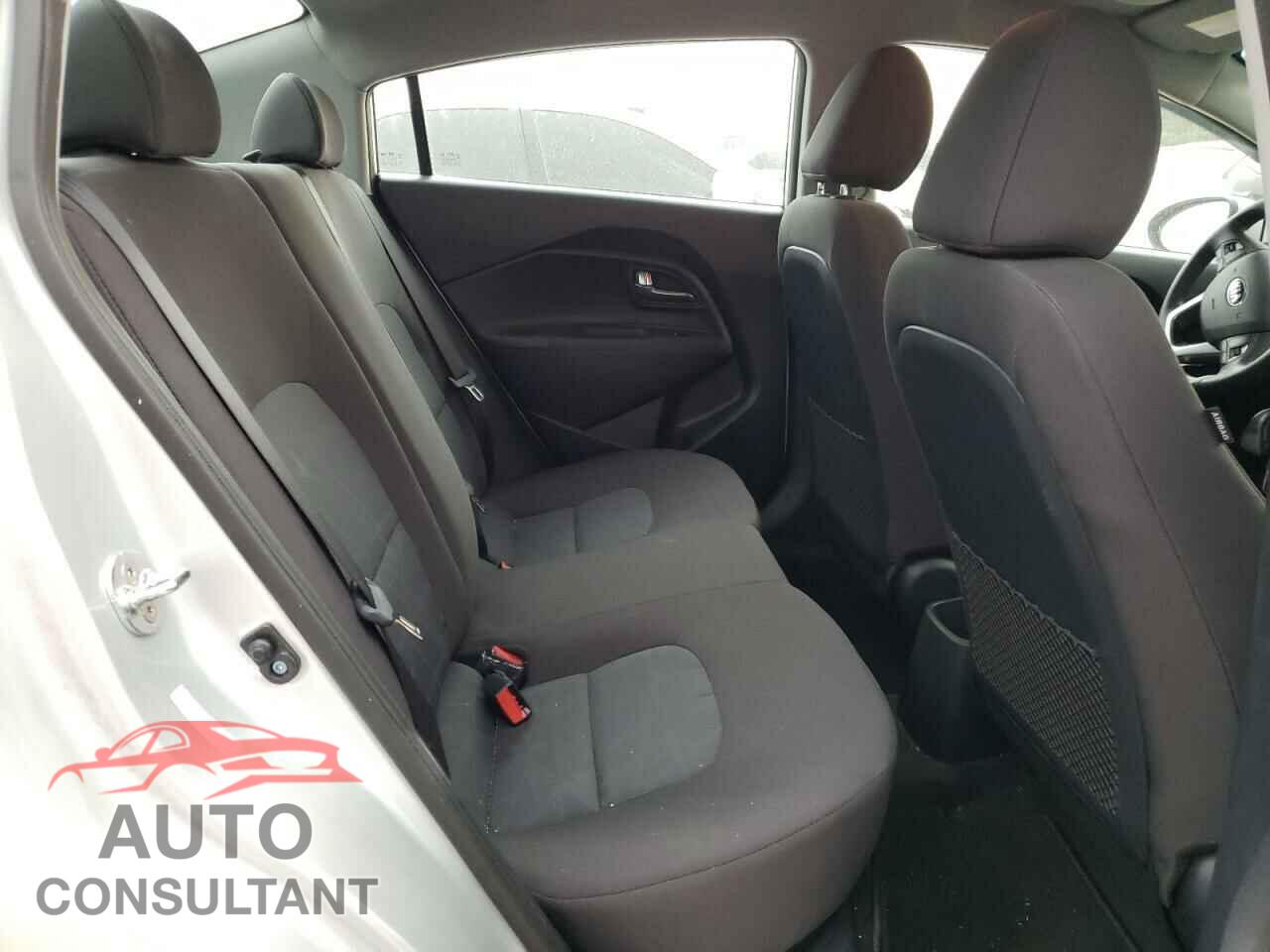 KIA RIO 2017 - KNADM4A34H6120475