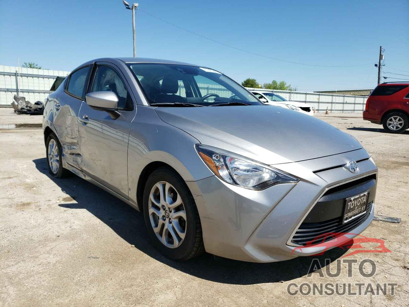 TOYOTA SCION 2016 - 3MYDLBZV4GY119612