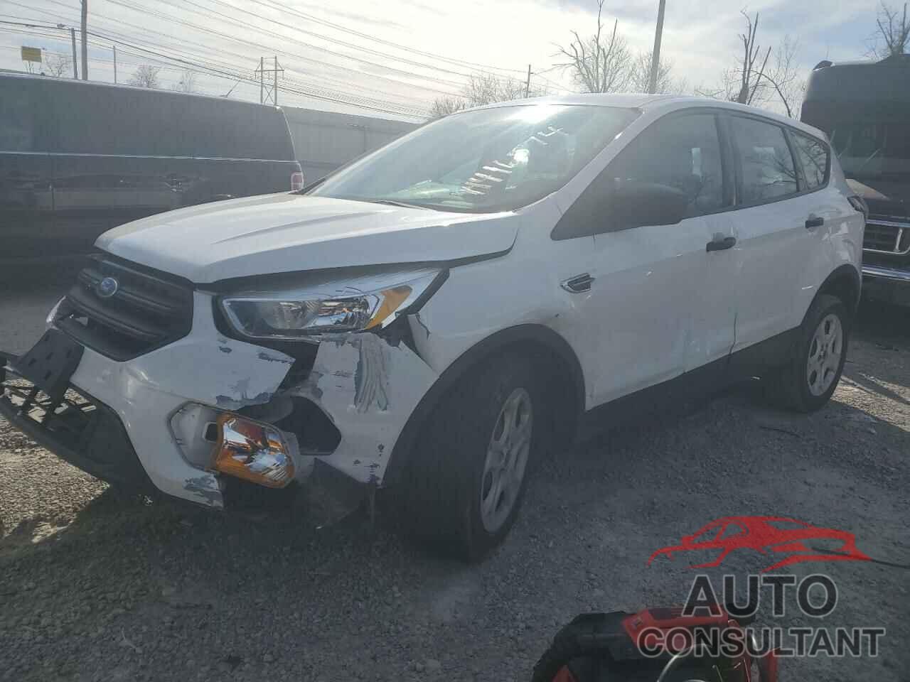FORD ESCAPE 2017 - 1FMCU0F76HUC39493