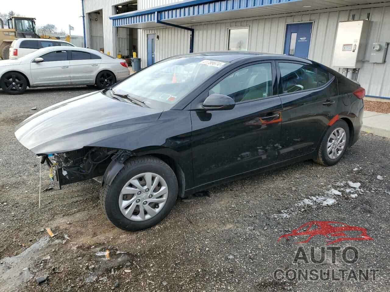 HYUNDAI ELANTRA 2018 - 5NPD74LF4JH352748