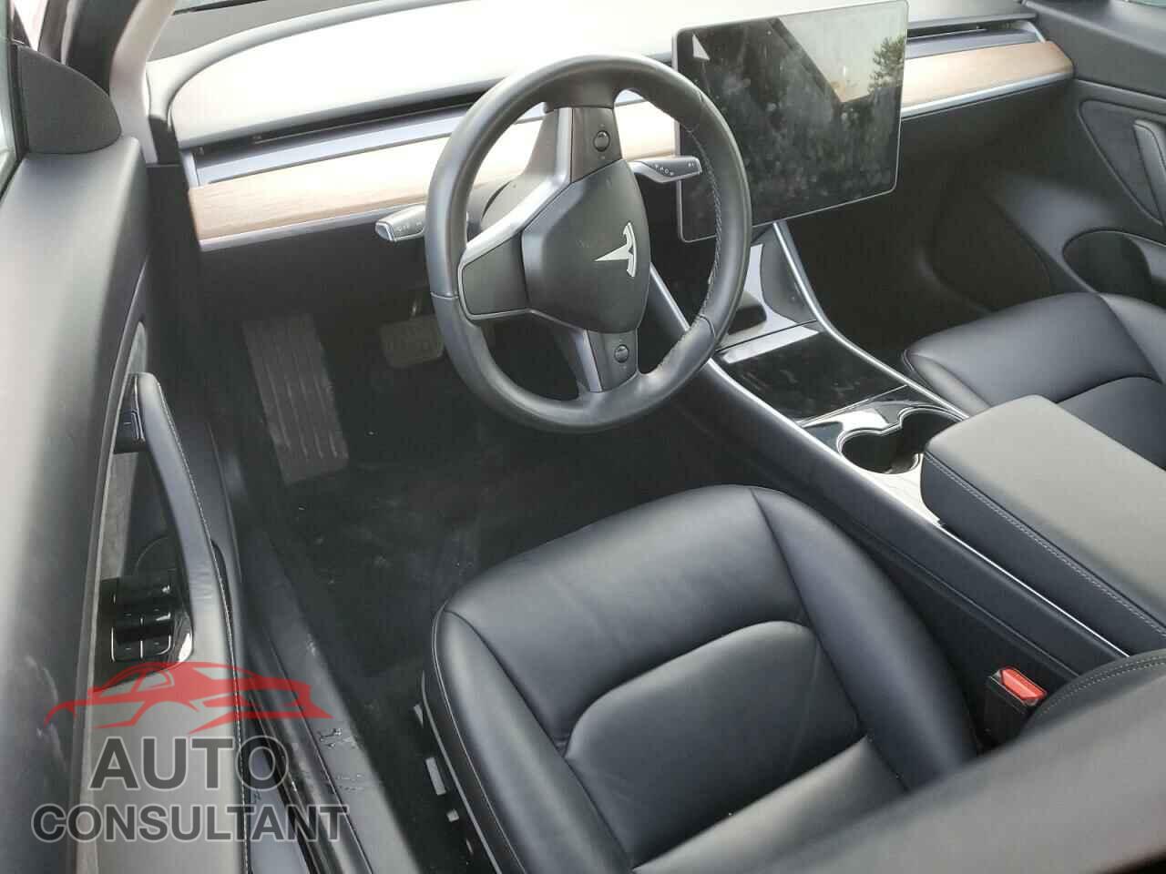 TESLA MODEL 3 2018 - 5YJ3E1EA7JF019038