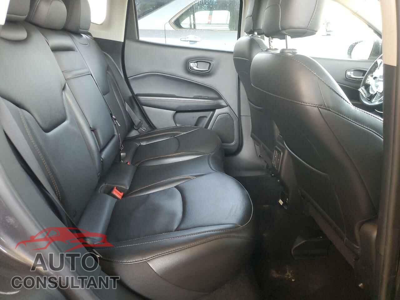 JEEP COMPASS 2019 - 3C4NJDCB8KT806486