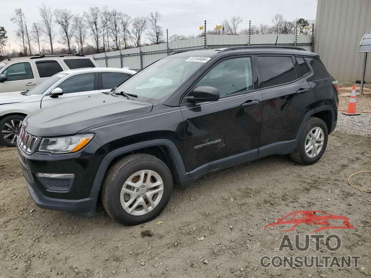 JEEP COMPASS 2018 - 3C4NJCAB1JT368132