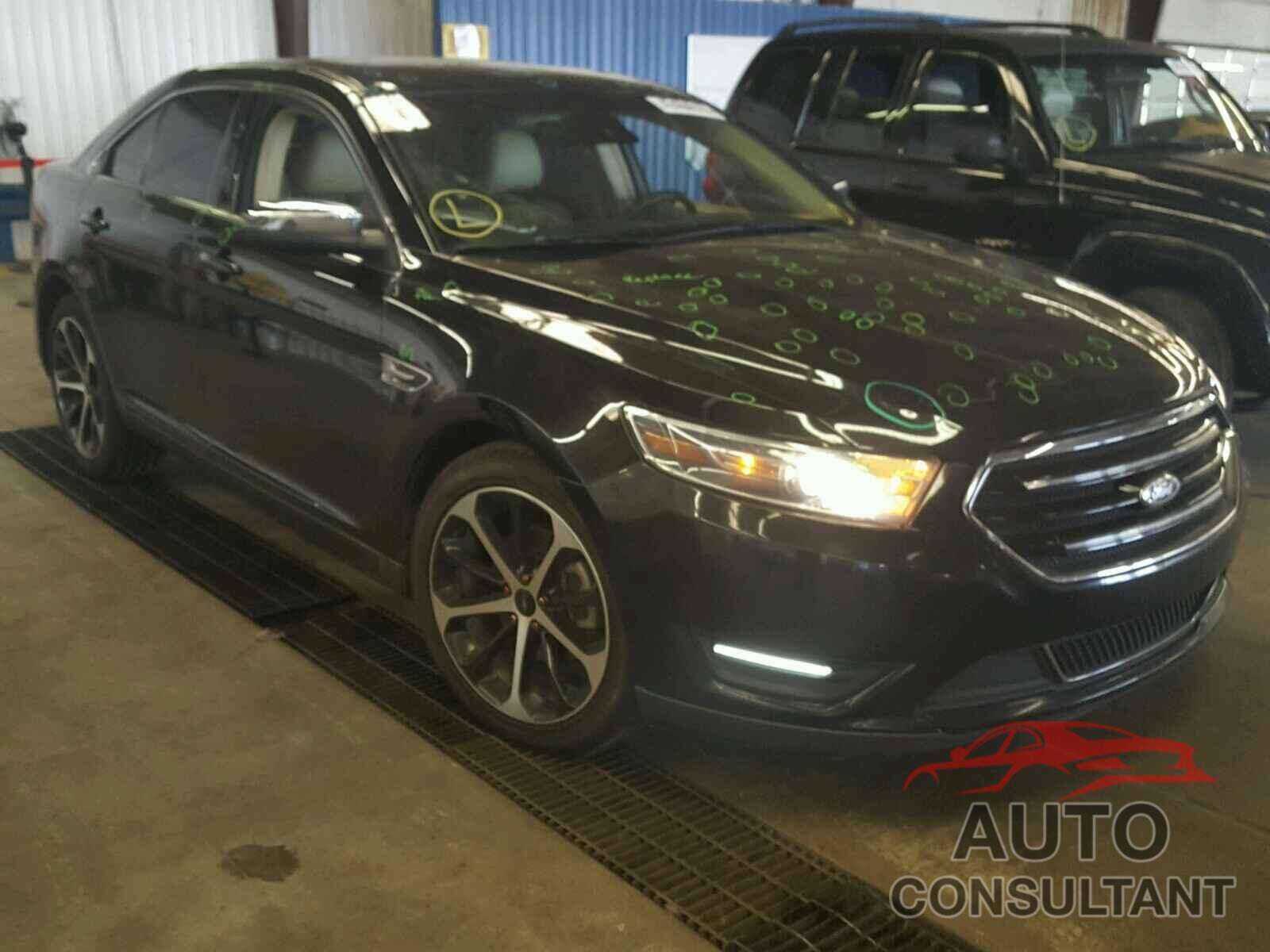 FORD TAURUS 2015 - 1FAHP2J88FG118124