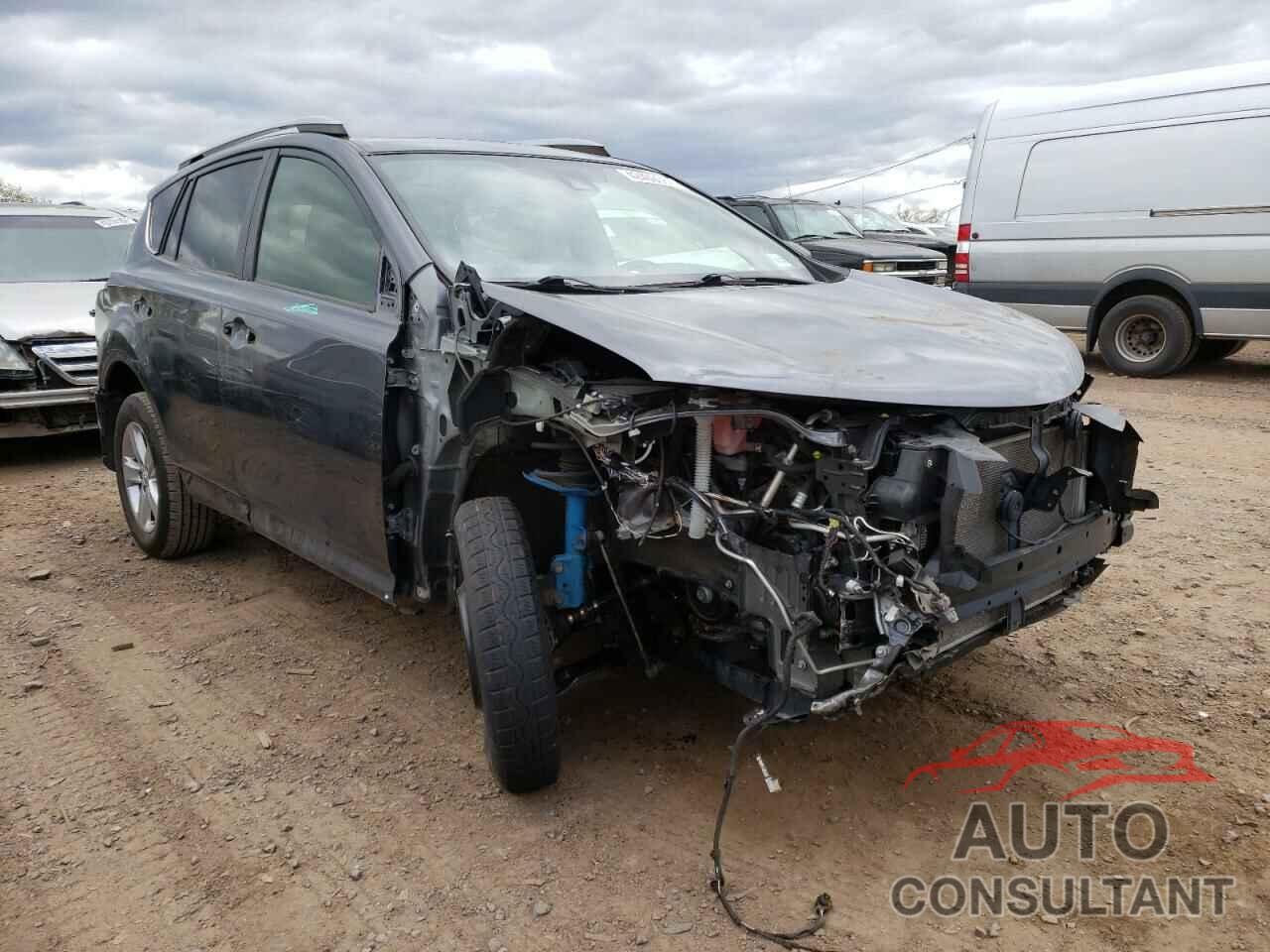 TOYOTA RAV4 2018 - JTMJFREV5JD245186