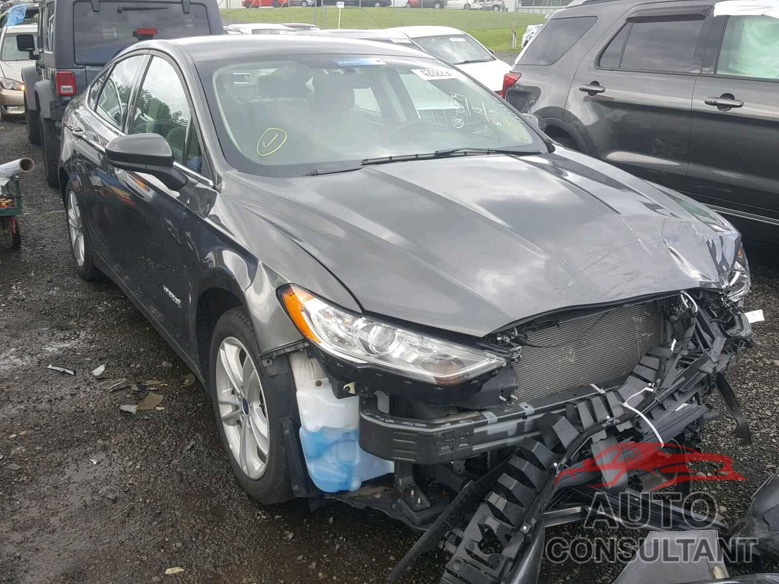 FORD FUSION 2018 - 3FA6P0UU1JR100313