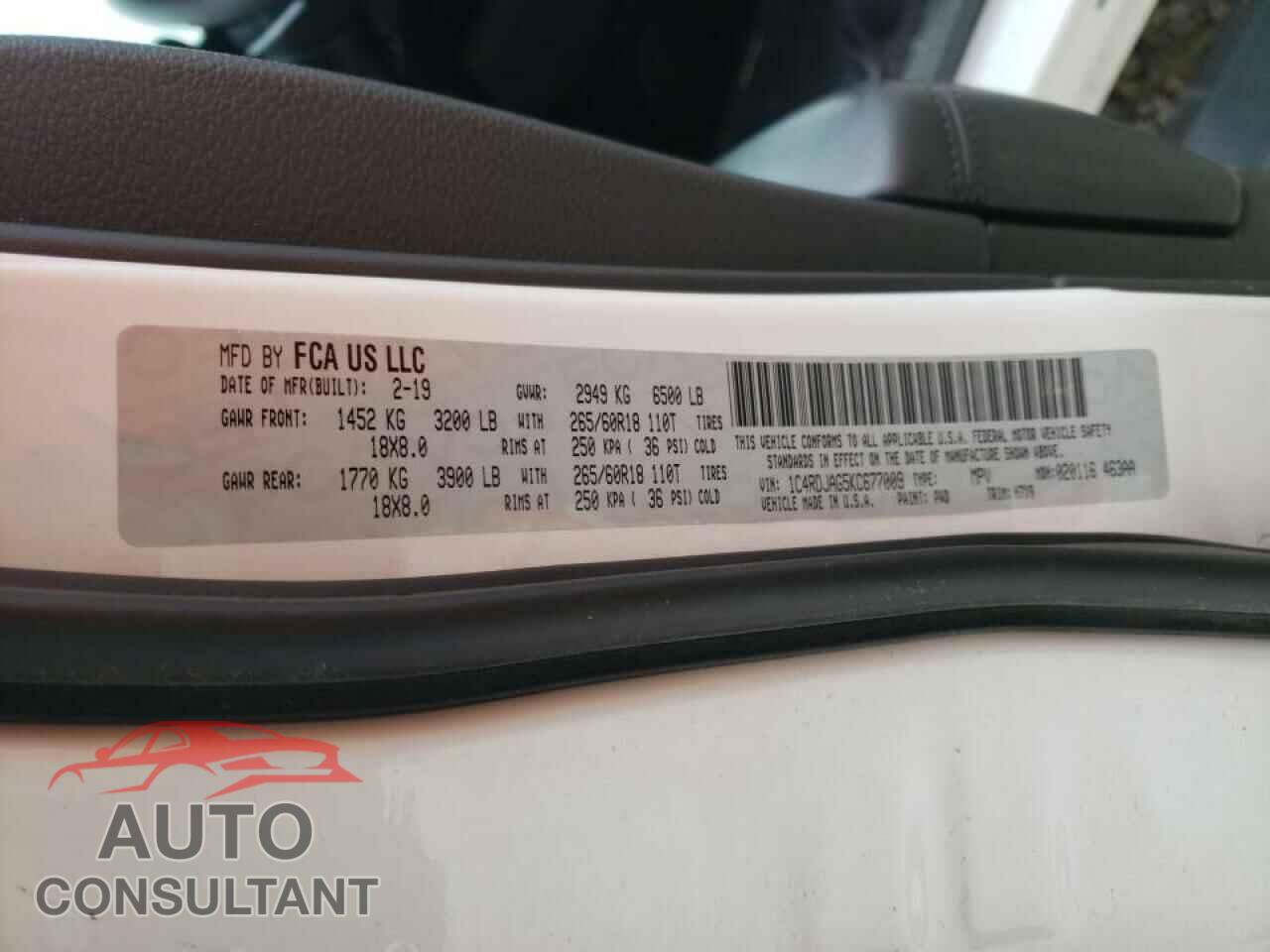 DODGE DURANGO 2019 - 1C4RDJAG5KC677009