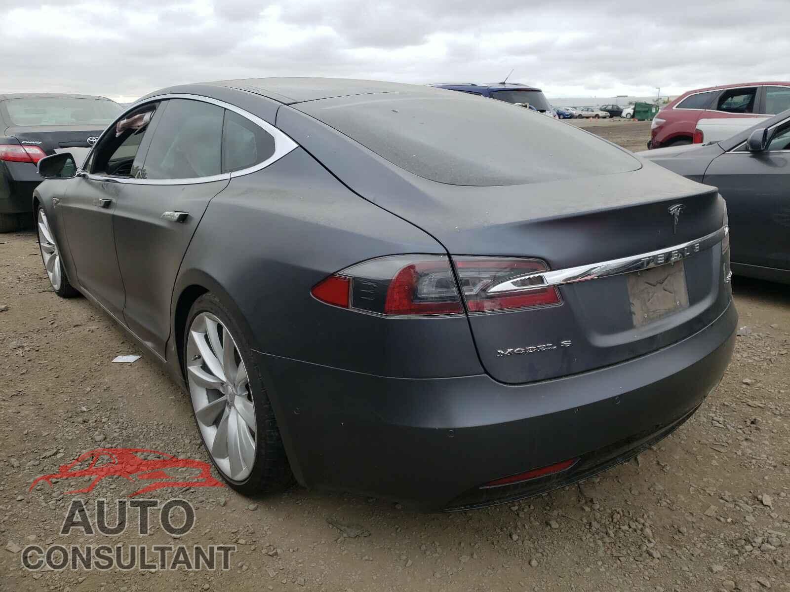 TESLA MODEL S 2016 - 5YJSA1E46GF142484